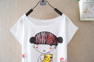 夏日新宠 女孩印花拼色蝙蝠衫短袖T恤，学生装的时尚宣言